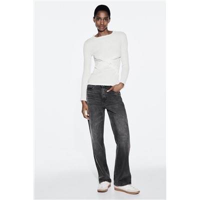 TEXTURED TOP WITH GATHERED DETAIL