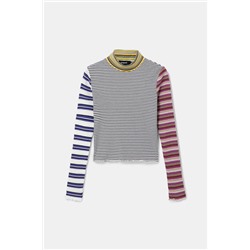 Camiseta crop rayas