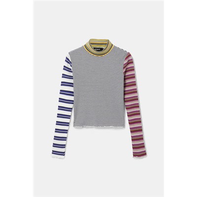 Camiseta crop rayas
