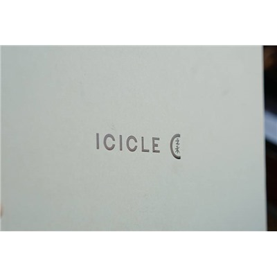 Женские матовые кожаные кроссовки Icicl*e с круглым носом