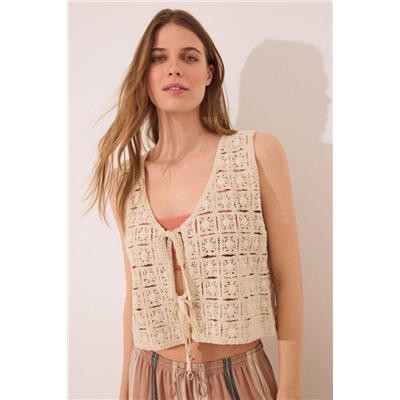 Chaleco corto crochet beige