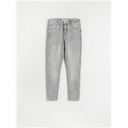 Push-up-Jeans im Slim-Fit