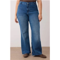 Mavi Yüksek Bel Paçası Kesikli Straight Fit Denim Büyük Beden Jeans TBBAW26CJ00033