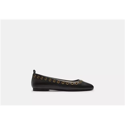 Wendie Ballet With Grommets