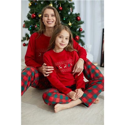 Siyah İnci kırmızı desenli Alt-Üst Polar Nakışlı Pijama Takım 23223003