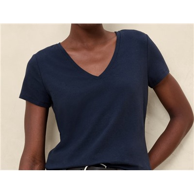 Timeless V-Neck T-Shirt