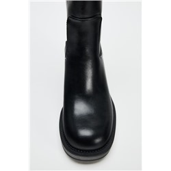 BLOCK HEEL BOOTS