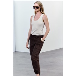 SLEEVELESS RIBBED TOP