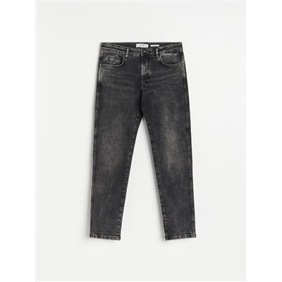 Jeans im Slim-Fit