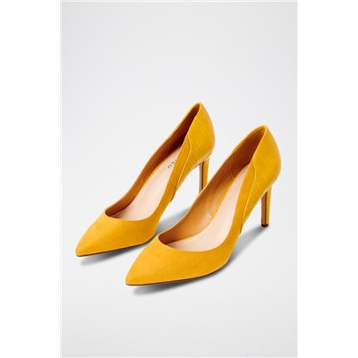 Zapatos de tacón Mostaza