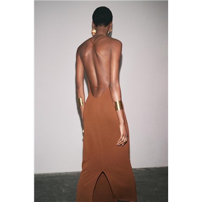 KNIT DRESS WITH CUT OUT DETAIL