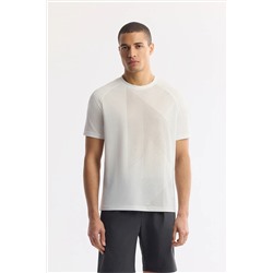 Avva, Erkek Beyaz Bisiklet Yaka Geometrik Desenli Teknik Kumaş Detaylı T-Shirt A51Y1151