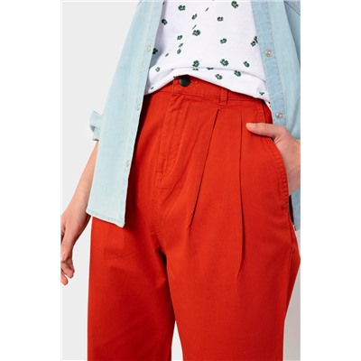 Pantalón carrot 7/8 de tiro alto Rojo teja
