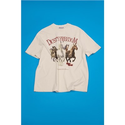 T-SHIRT WITH FRONT PRINT