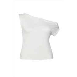 Ekru Çizgili Premium Yumuşak Kumaşlı Fitted Kayık/Madonna Yaka Esnek Örme Bluz TBBSS25AF00029
