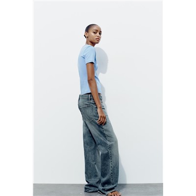 T-SHIRT WITH BACK SEAM
