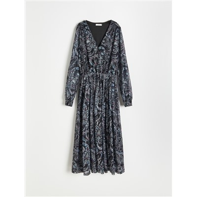 Gemustertes kleid