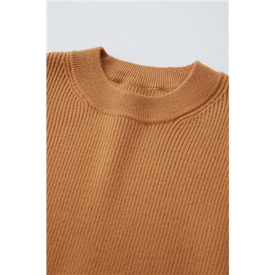 RIBBED KNIT SWEATER