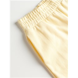 Short tracksuit bottoms