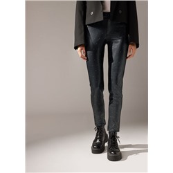 Skinny Thermo-Leggings in Lederoptik mit Allover-Nieten