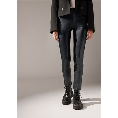 Skinny Thermo-Leggings in Lederoptik mit Allover-Nieten