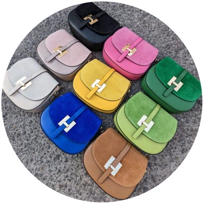 PELLE · 2704