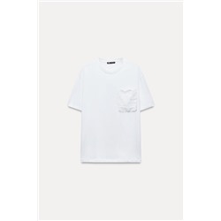 T-SHIRT WITH SWISS-EMBROIDERED POCKET