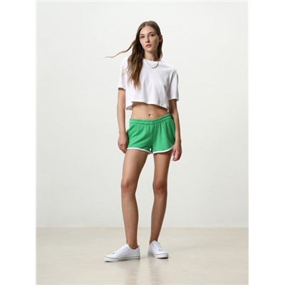 BASIC PLUSH SHORTS WITH PIPING