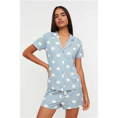 TRENDYOLMİLLA Mavi Puantiyeli Pamuklu Gömlek-Şort Örme Pijama Takımı THMSS20PT0077