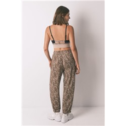 Pantalón largo carrot animal print marrón