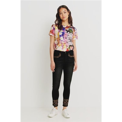 Vaquero skinny bordado