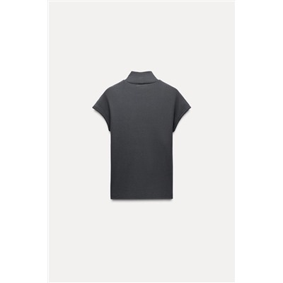 RIBBED HIGH NECK T-SHIRT