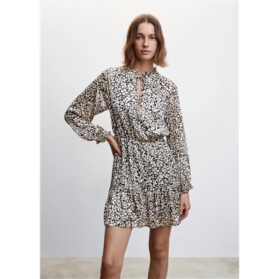 Vestido floral volantes