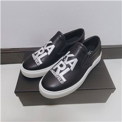 Мужские слипоны Karl Lagerfel*d 😎  Но и девочки, которые не золушки могут носить их😉