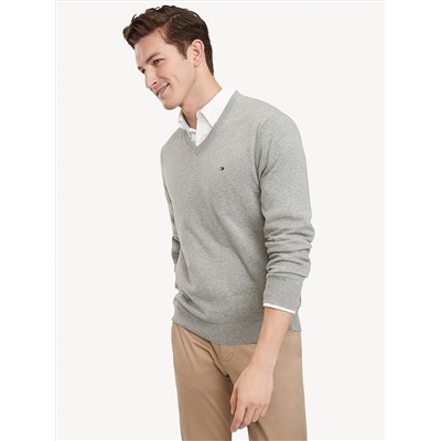 ESSENTIAL V-NECK SWEATER