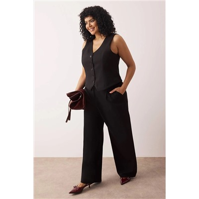 Siyah Fitted Crop Düğmeli Dokuma Büyük Beden Yelek TBBSS24BH00003