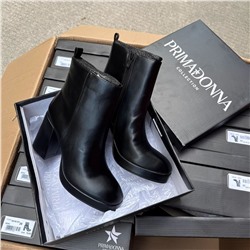 Внешняя торговля короткие модные сапоги на высоком каблуке на платформе. Primadonn*a