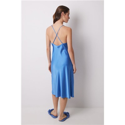 Camisón midi satén y encaje azul