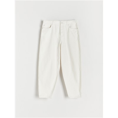 Weit geschnittene Barrel-Leg-Jeans