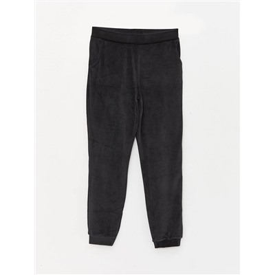 LC Waikiki Bisiklet Yaka Nakışlı Uzun Kollu Kadife Kadın Pijama Takımı, LCW DREAM                                            
                                            Bisiklet Yaka Nakışlı Uzun Kollu Kadife Kadın Pijama Takımı