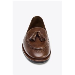 MOCASÍN BORLAS PIEL