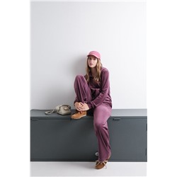 Pantalón terciopelo suave vino