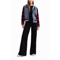 Chaqueta vaquera mangas cuadros