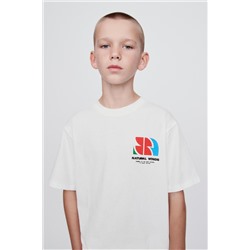 T-SHIRT WITH LABEL PRINT