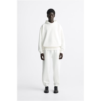 SUDADERA ACOLCHADA CAPUCHA
