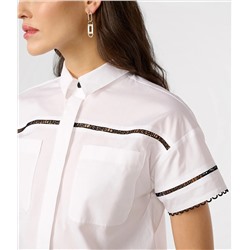 LOGO LACE TRIM CROPPED WHITE SHIRT