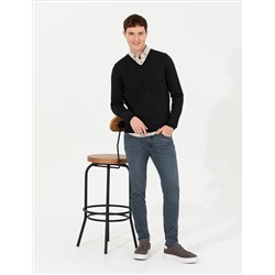 Siyah Slim Fit V Yaka Triko Kazak