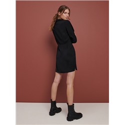 Kleid mit Kragen