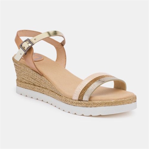 Sandalia De Piel Efecto Crapeado Camel Y Dorado Cuña: 6,5 cm