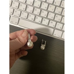 Серьги из серебра с жемчугом и фианитами родированные 925 пробы 2-294р100100